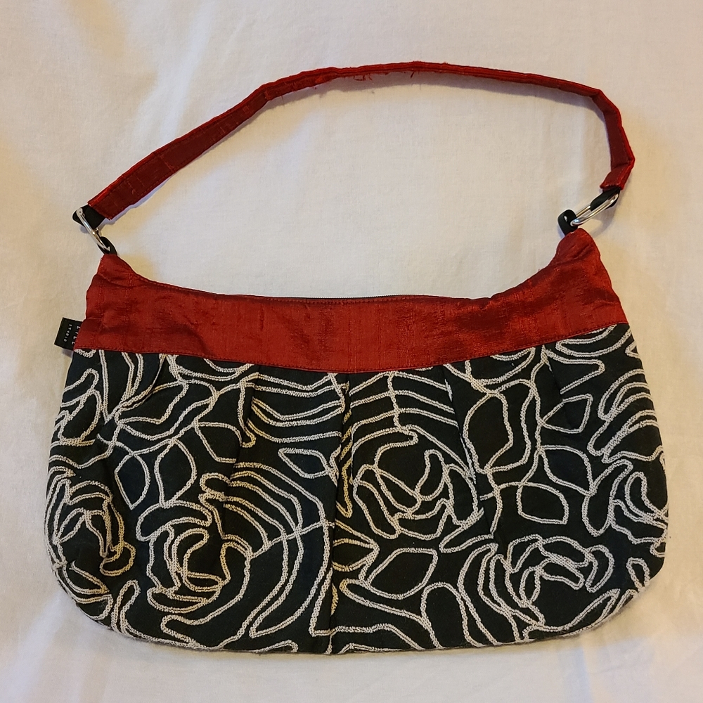 1154 Lill Studio Lucy Shoulder Bag